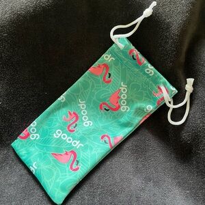 Goodr brand - Sunglasses or Glasses Cloth Travel Case / Sunglasses Pouch